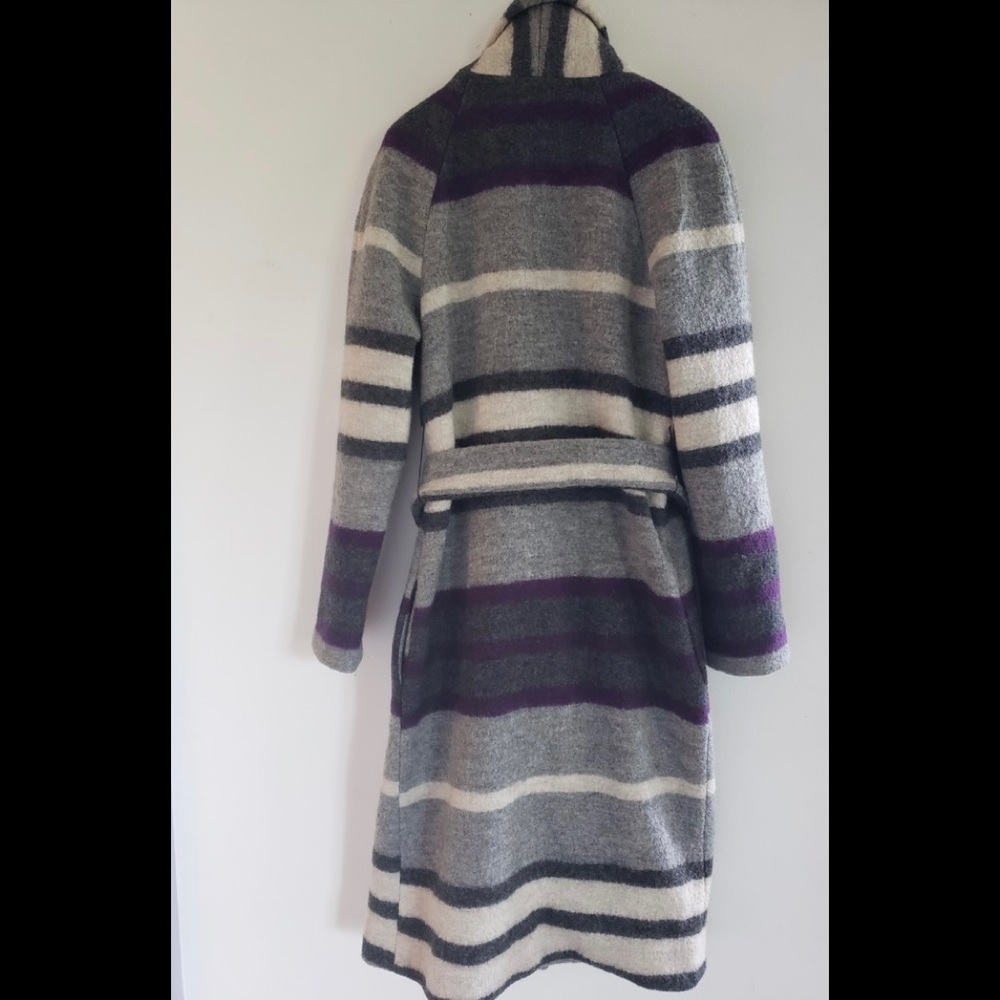 Pre owned Poleci knee length coat in excellent condition - Picture 5 of 8